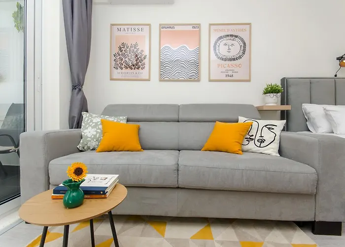 公寓 Side By Side *