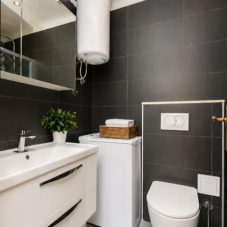 Side By Side Apartment Split